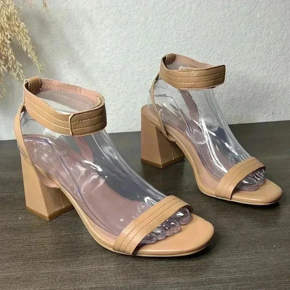 Linea Paolo Emmie Tan Faux Leather Block Heels - Picture 3 of 10